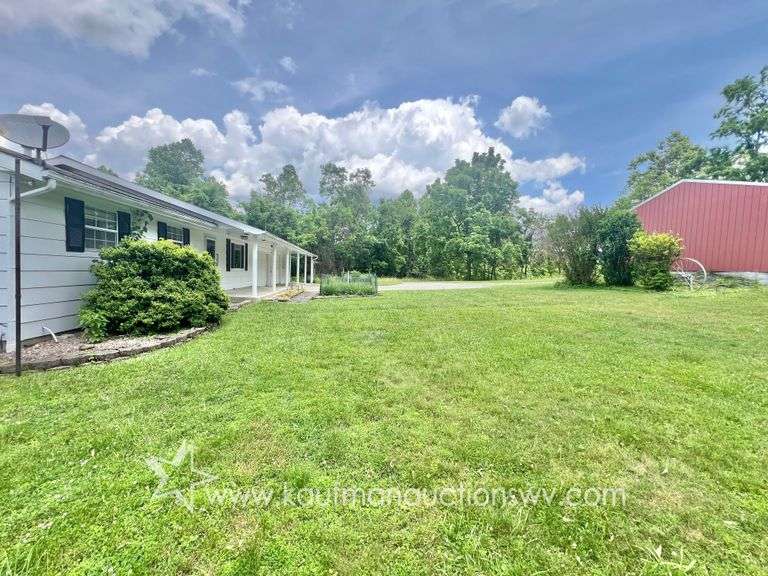 Marion County WV Home, Shop, Garage on 9+/- Acres