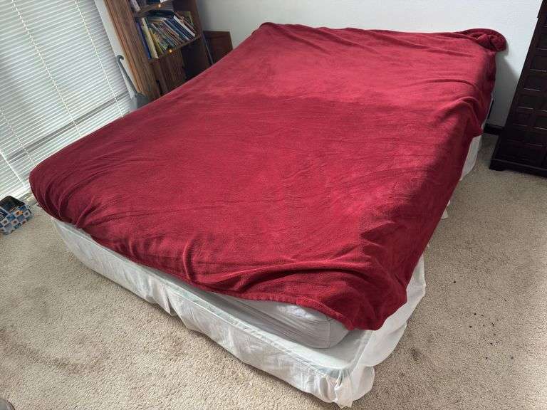 Queen Size Bed w/ Frame