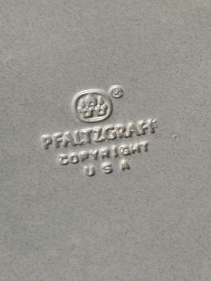 PFALTZGRAFF CANISTER SET, PAPER TOWEL HOLDER, SMALL CRACK AND CHIP ON 2 OF THEM (PICTURED)