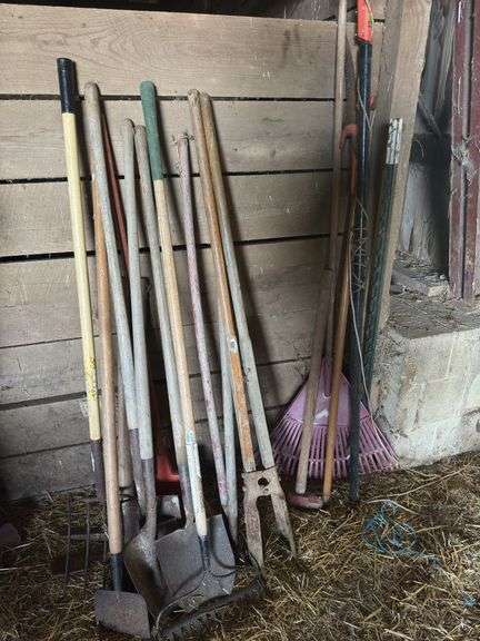 Hand Tools, Shovels, Sledgehammer, Rake
