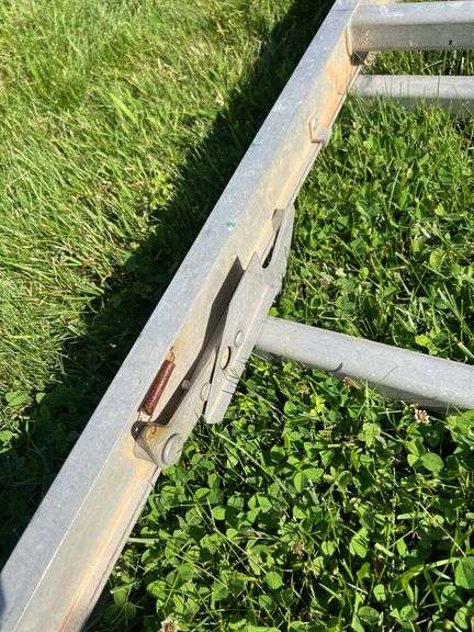16’ Metal Extension Ladder