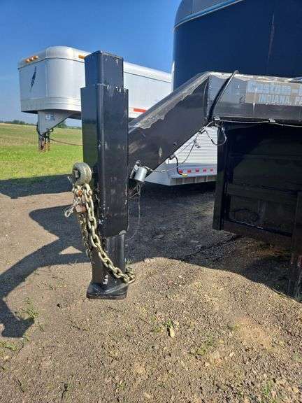 Custom-Fab livestock trailer- 7'x 18'