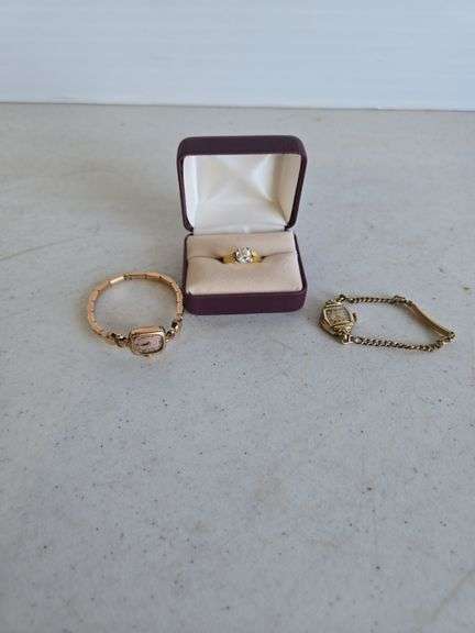 Ring- marked 10k G.E. & (2) ladies wrist watches