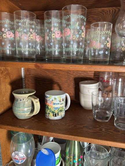 CONTENTS OF CABINET WATER GLASSES, COFFEE MUGS