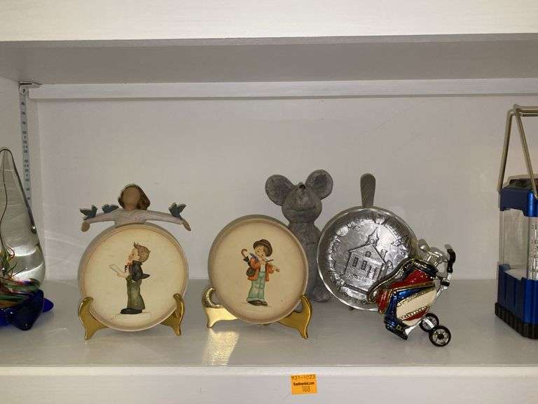 Contents of Shelf