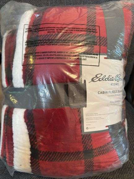 FLEECE BLANKET, THROW, COUCH SLIPCOVERS