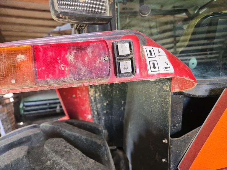 McCormick XTX 215 cab tractor