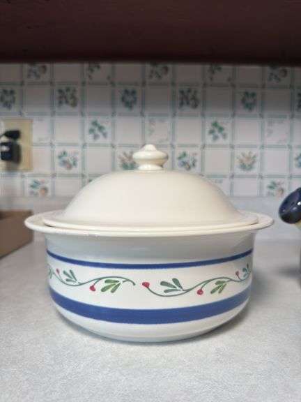 PFALTZGRAFF CASSEROLE DISH AND TEAPOT
