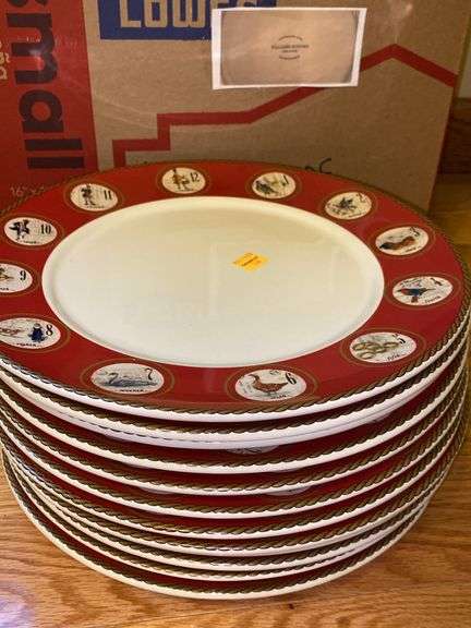 Williams-Sonoma 12 Days of Christmas Plates
