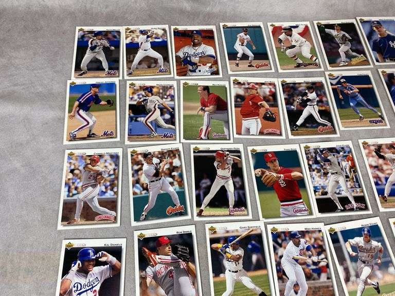 1992 Upper Deck Assorted Baseball Cards