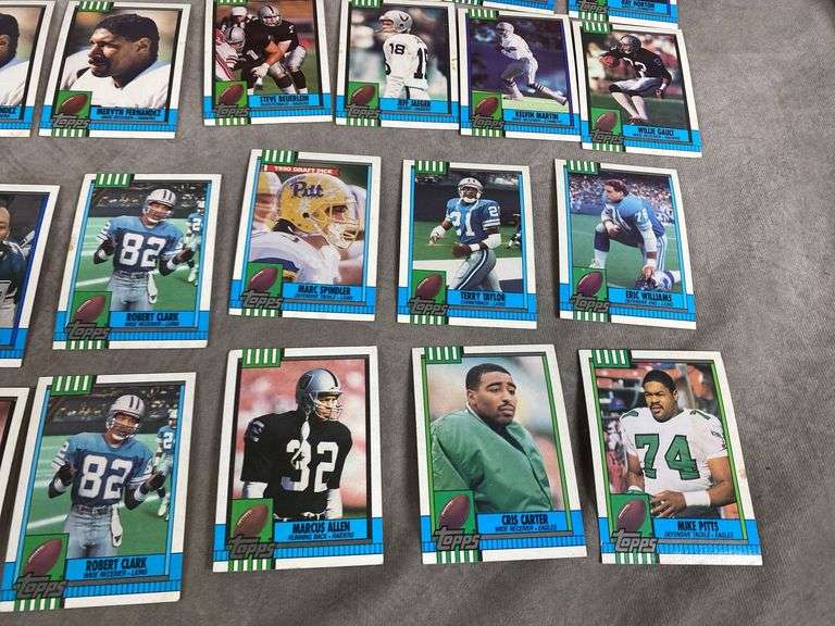 1990 Topps Football Cards