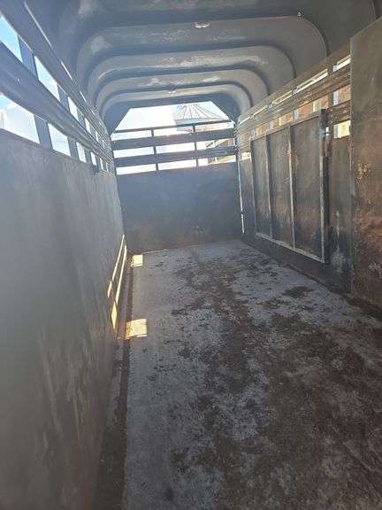 Custom-Fab livestock trailer- 7'x 18'
