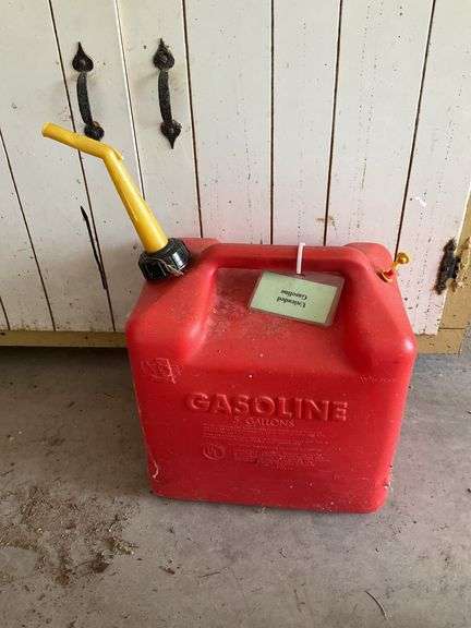 2 Gas Cans
