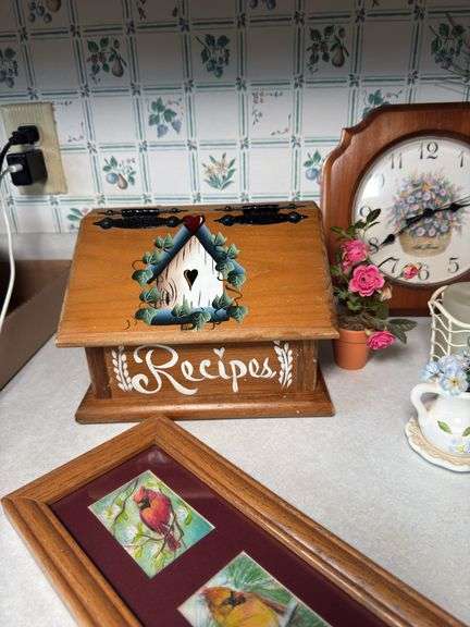RECIPE BOX, NAPKIN HOLDER, DECOR