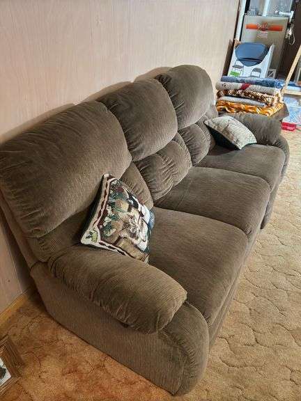 RECLINER COUCH IN USED BUT GOOD CONDITION 36”H x 90”L 34”W