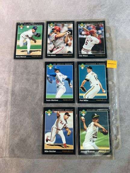 Assortment of Baseball Cards
