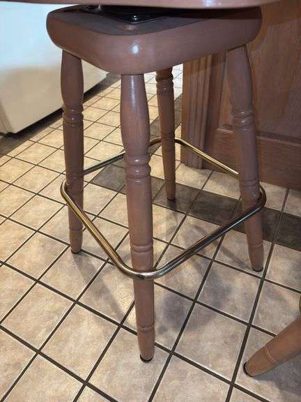 (4) Swivel Bar Chairs