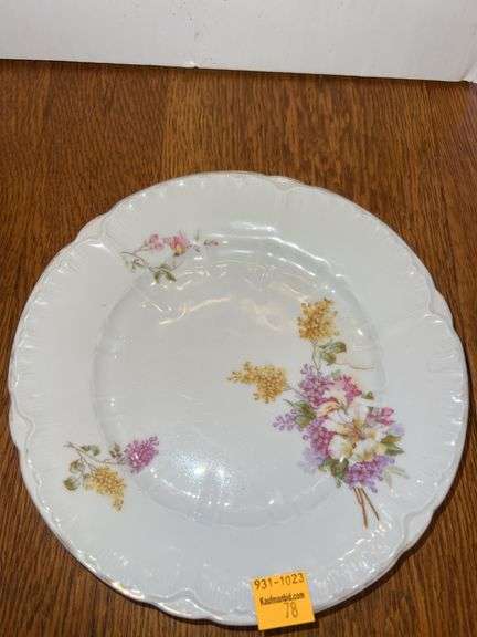 Assorted of Glass Dishes
