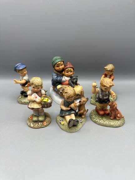 GOEBEL CHILDREN VARIETY SET