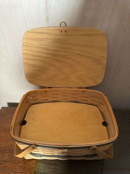 VARIETY IF BASKETS, ROYCE CRAFT PICNIC BASKET, WOOD CRATE