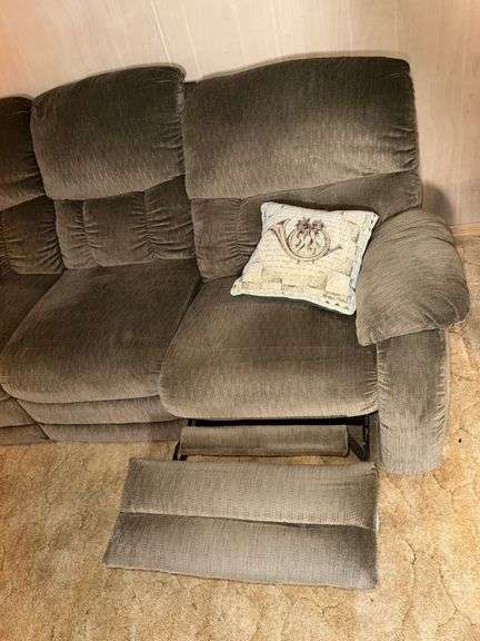 RECLINER COUCH IN USED BUT GOOD CONDITION 36”H x 90”L 34”W