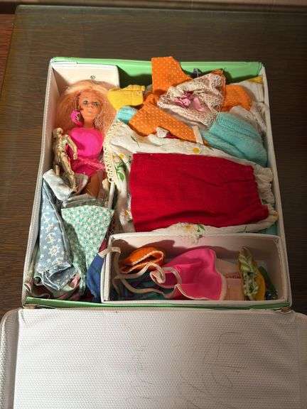 VINTAGE “THE WORLD OF BARBIE” DOLL CASE AND FASHION DOLL CASE WITH DOLLS AND CLOTHES