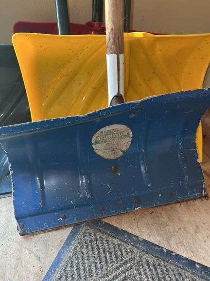 (4) Snow Shovels