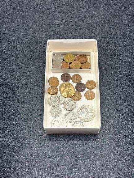 ASSORTMENT OF COINS INCLUDING BUFFALO NICKELS, WALKING LIBERTY HALF-DOLLAR, GOLD DOLLARS, MEXICO CEN