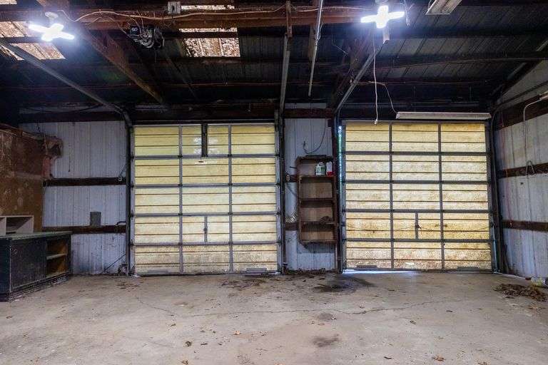 3 Acres w/ Home