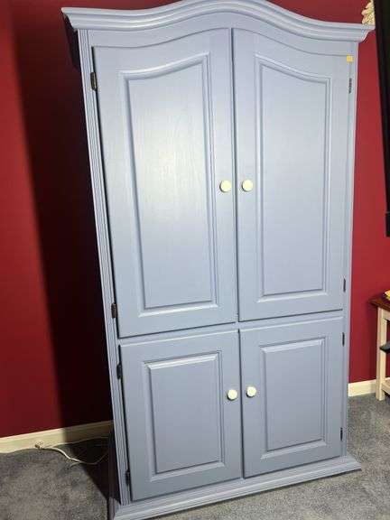 (Unmarked) Wooden Entertainment Center