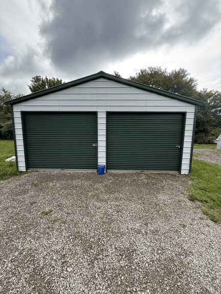 41.97 +/- acres surface with 79.85 +/- acres oil and gas rights, modern farmhouse