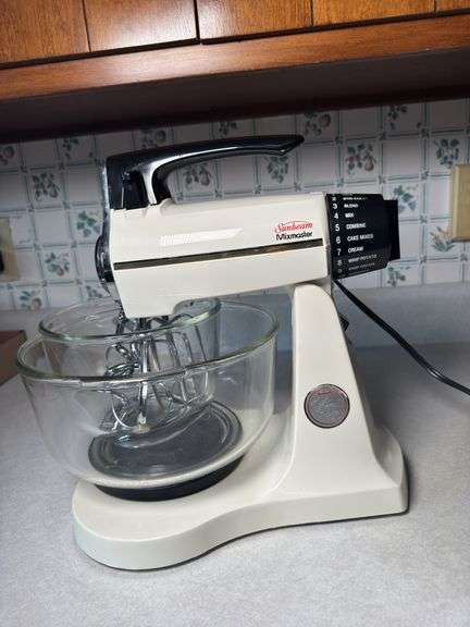 VINTAGE SUNBEAM STAND MIXER