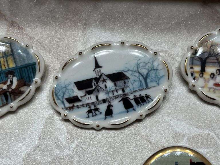 P. Buckley Moss Christmas Geese Pins
