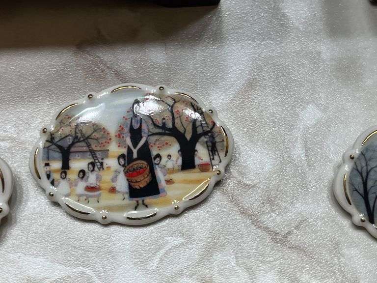 P. Buckley Moss Christmas Geese Pins