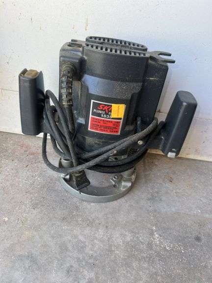 Skil Plunge Router 1835