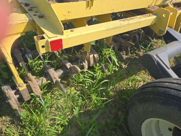 CCT 15' AerWay vertical tillage