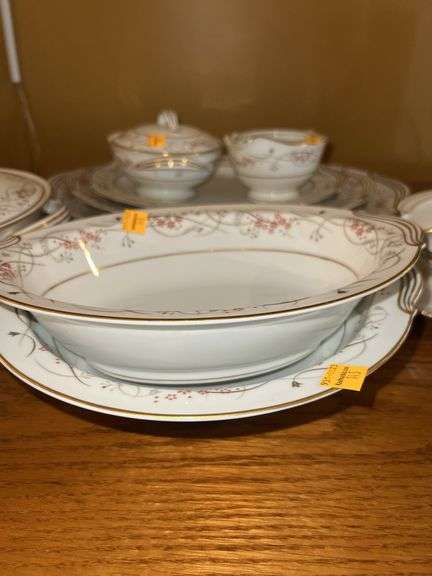 Noritake Calvert Pattern Fine China Bowls, Serving Plates and Pitchers