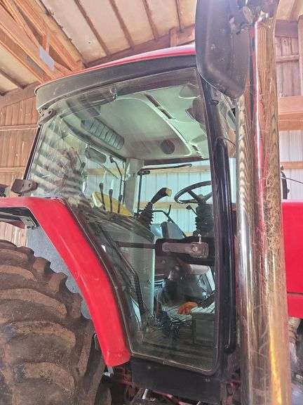 McCormick XTX 215 cab tractor