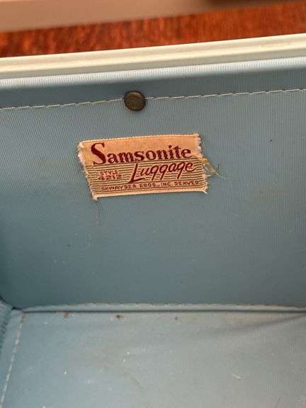 VINTAGE SAMSONITE LUGGAGE SET