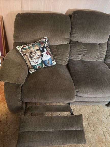 RECLINER COUCH IN USED BUT GOOD CONDITION 36”H x 90”L 34”W