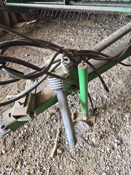 John Deere 1219 mower conditioner