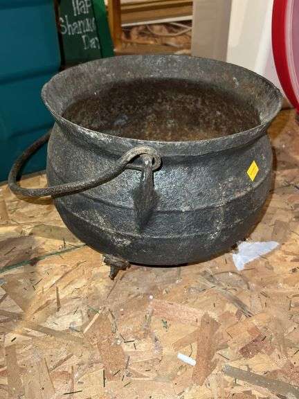 Cast Iron Cauldron