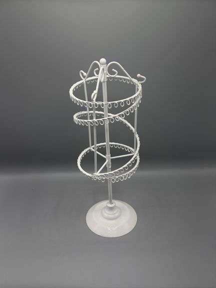 ROTATING JEWELRY CAROUSEL