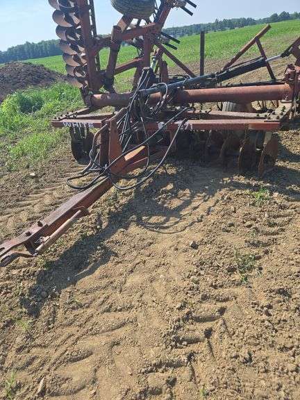 White 271 23' disk harrow