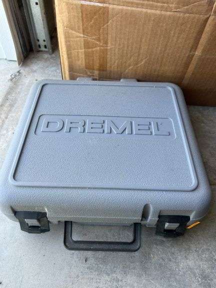 Rotorazer Saw in Case, Rotorazer Saw Case with Organizers, Dremel Contour Sander in Case