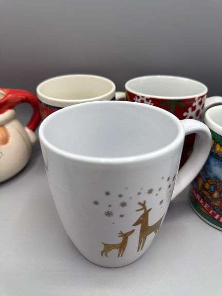 VARIETY OF COFFEE MUGS