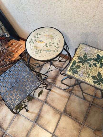 ASSORTMENT OF PLANT STANDS