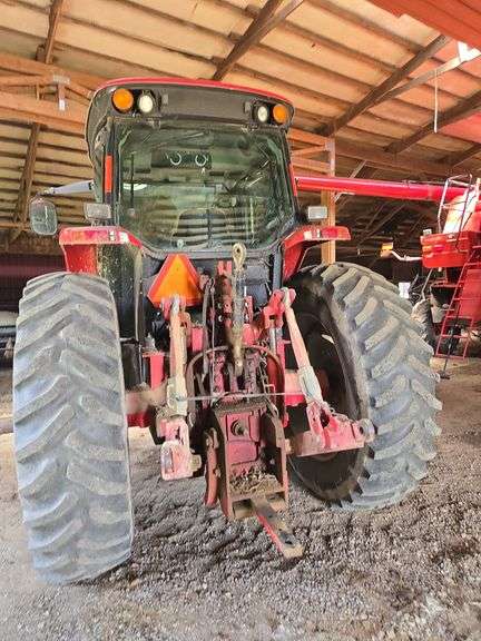McCormick XTX 215 cab tractor