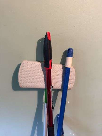 CLEANING SUPPLIES, MOPS, SWIVEL WINDOW WASHER, 2 GAL. BUCKETS, WATERING CAN