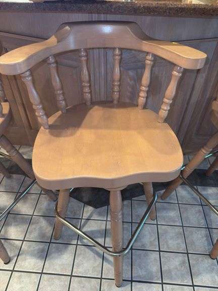 (4) Swivel Bar Chairs